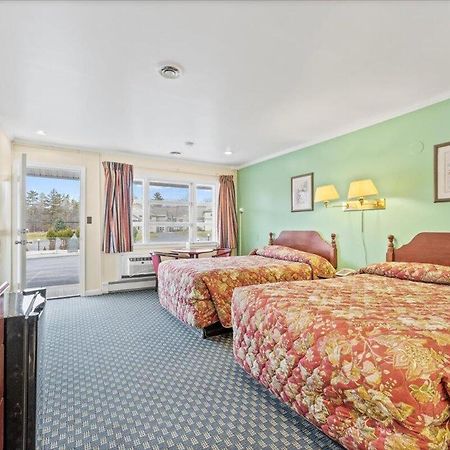 Top Hill Motel Саратога-Спрингс Экстерьер фото